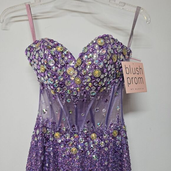 NWT Blush Prom Sequin Prom Dress Size 00 - Picture 2 of 12